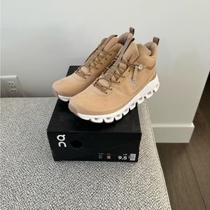 On Coud Hi hiking boots - Dune